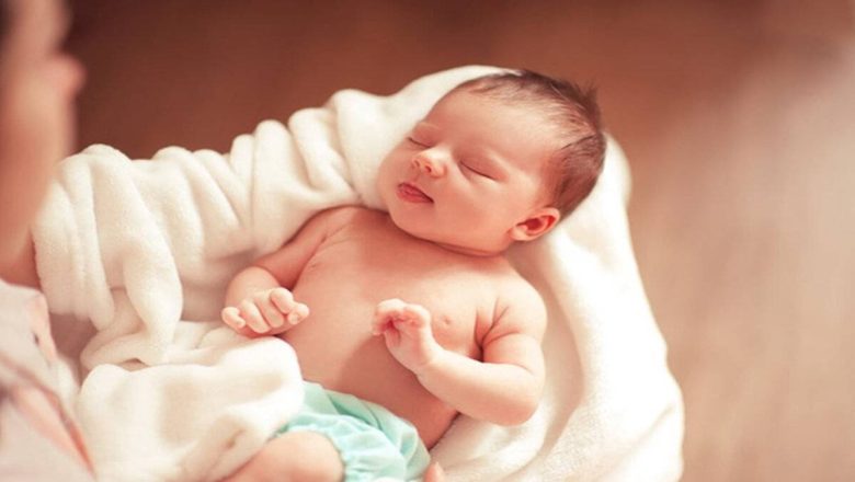  Bebeğinizin birinci haftalarında bilmeniz gereken 5 temel bakım ipucu