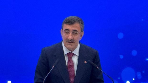  Cevdet Yılmaz: Enflasyonu tek haneli sayılara düşüreceğiz